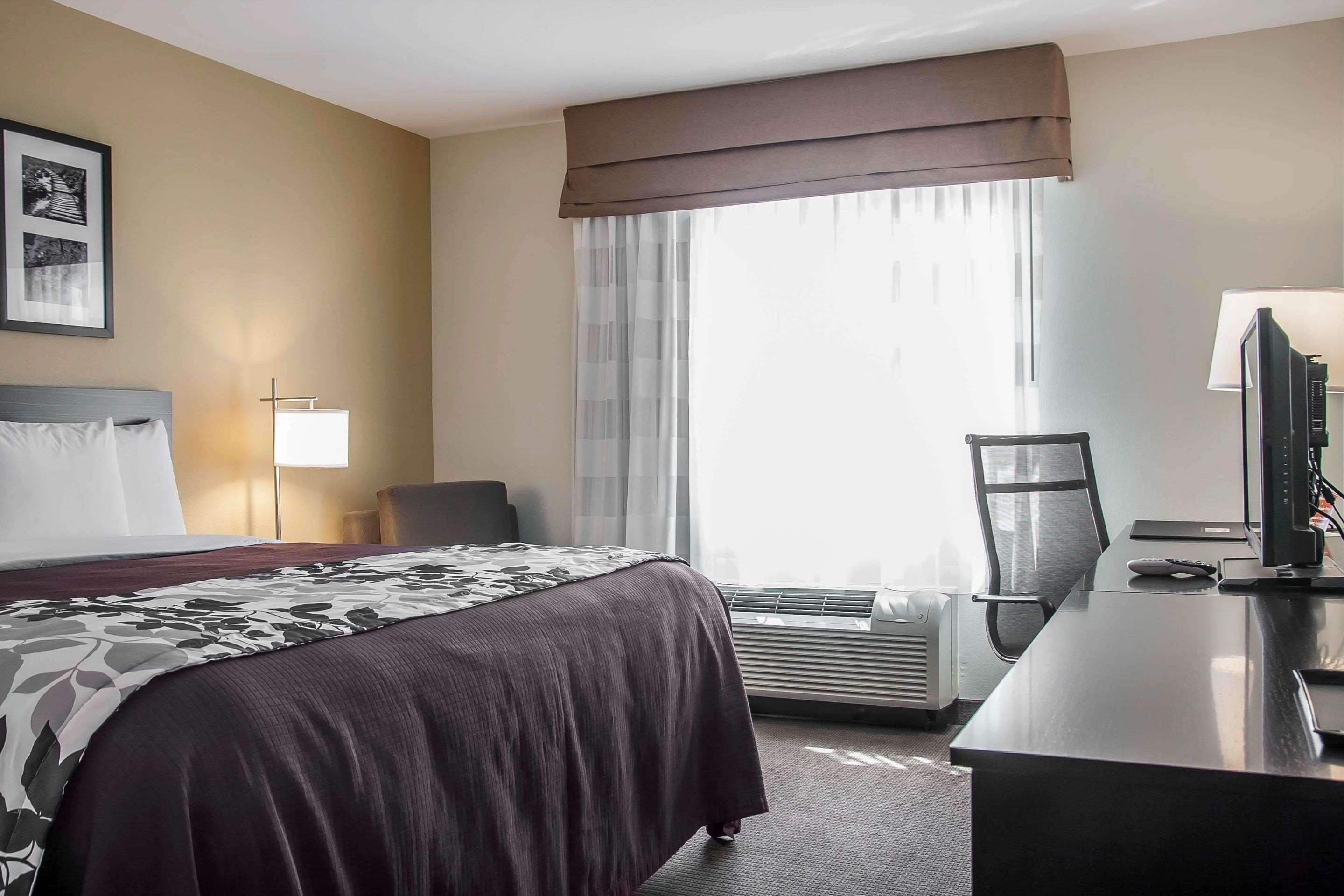 Sleep Inn & Suites Devils Lake Eksteriør billede
