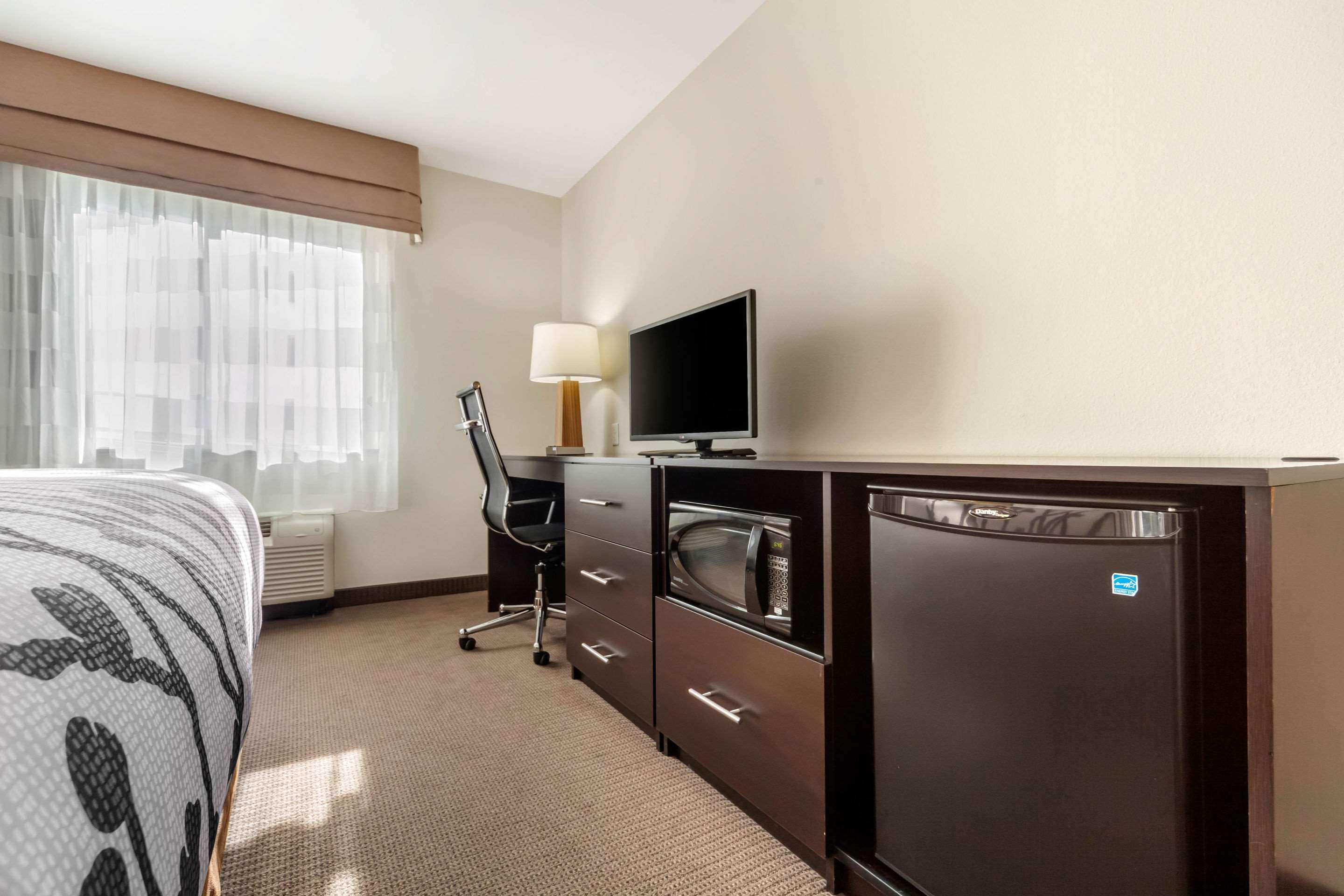Sleep Inn & Suites Devils Lake Eksteriør billede